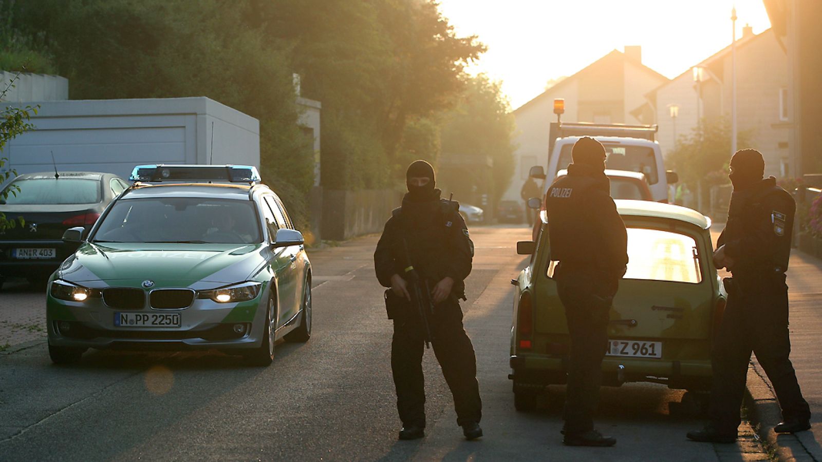 Las mañanas de RNE - Un sirio se hace explotar en Alemania y causa 12 heridos - Escuchar ahora