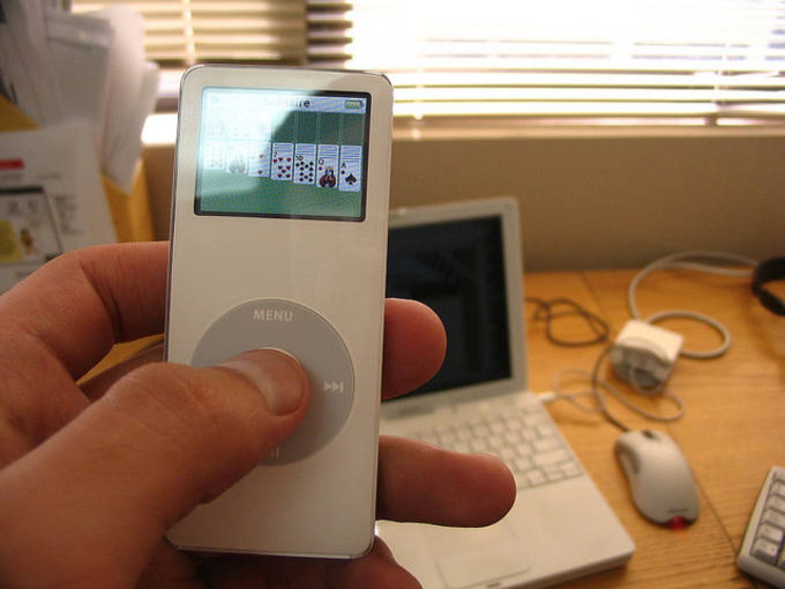 Apple sustituirá los iPod de primera generación comprados entre septiembre  de 2005 y diciembre de 2006
