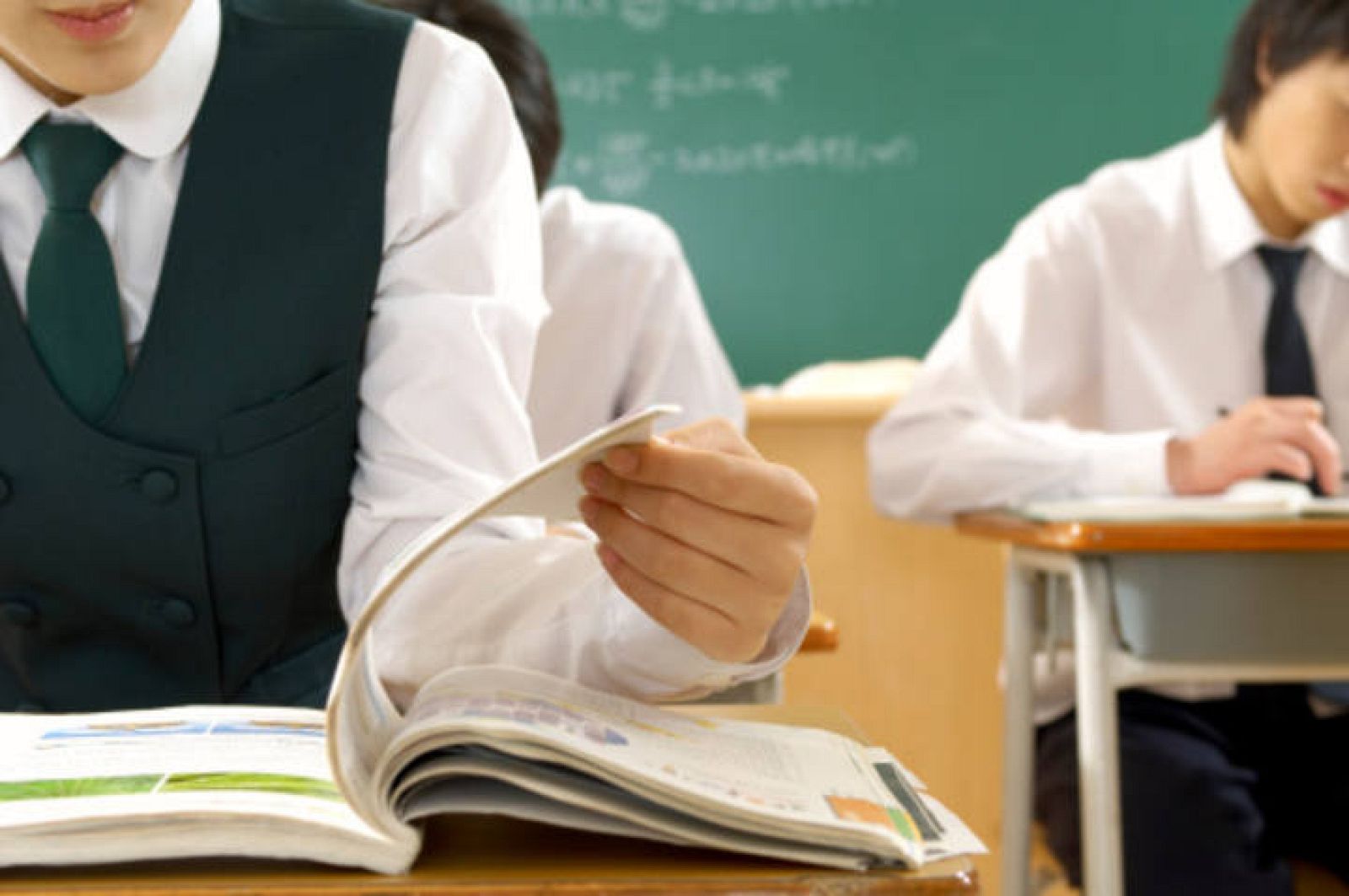 El TC avala las subvenciones a colegios que segregan por sexos y