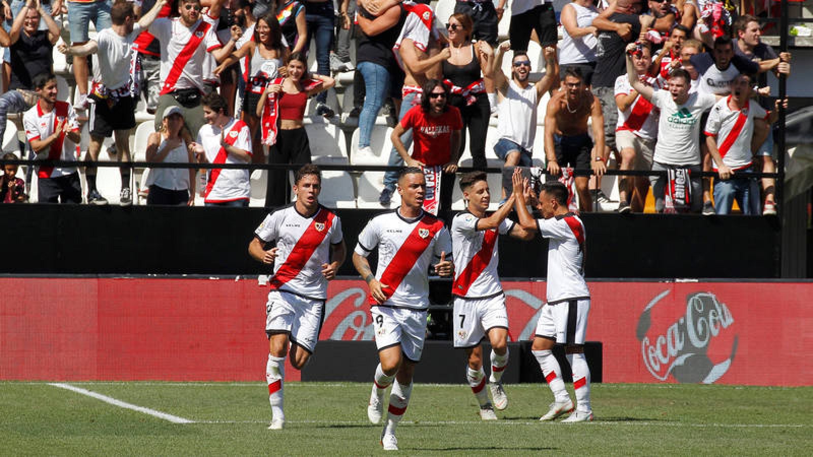 Fútbol | Rayo Vallecano | Autorizan el acceso del público al estadio