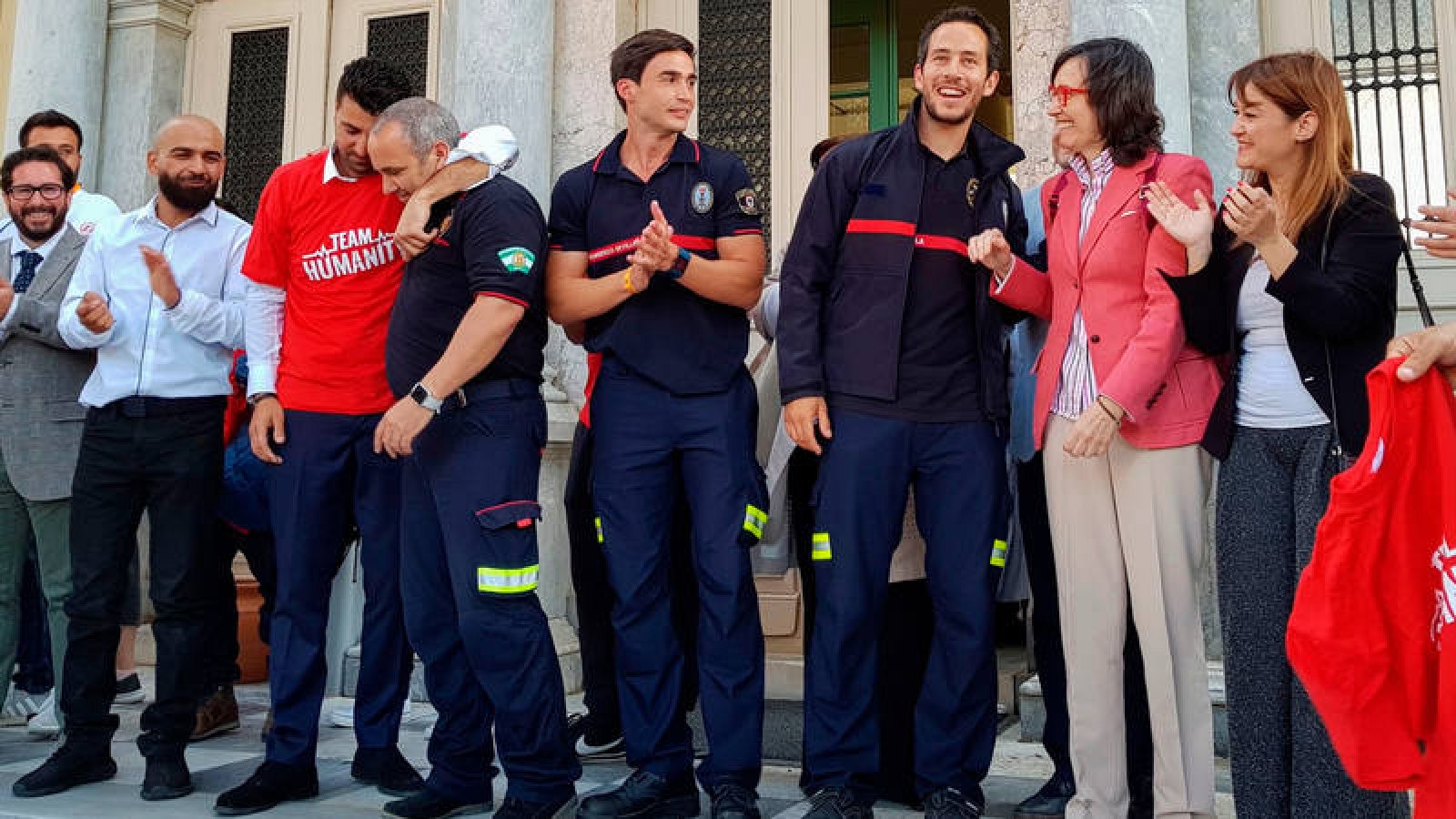 Los bomberos de la ONG Proem-Aid, Manuel Blanco, Julio Latorre y Jose Enrique Rodriguez, tras ser absueltos de trÃ¡fico de personas en la isla griega de Lesbos 