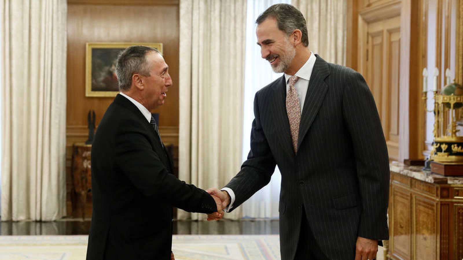 Rey recibe a Baldoví Rey recibe a Baldoví