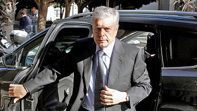 El expresidente de la CAM, Modesto Crespo a su llegada a la Audiencia Provincial de Alicante El expresidente de la CAM, Modesto Crespo a su llegada a la Audiencia Provincial de Alicante