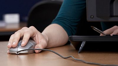 Ordenadores Portátiles para Trabajos de Soporte en Diversas Areas de TVE (Apertura proposiciones Económicas)