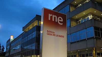 Renovación del Sistema de Intercomunicación de la Casa de la Radio.