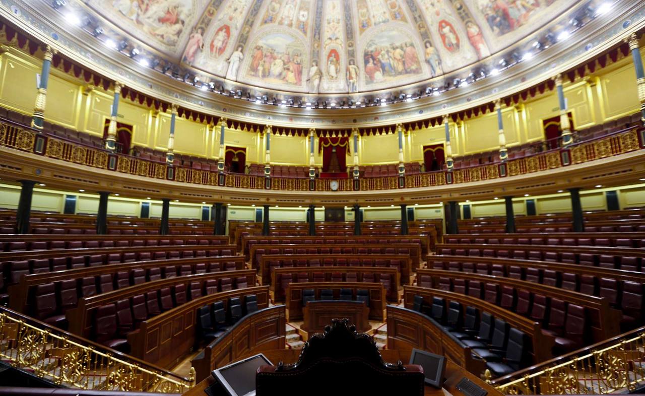 El Congreso, sin diputados