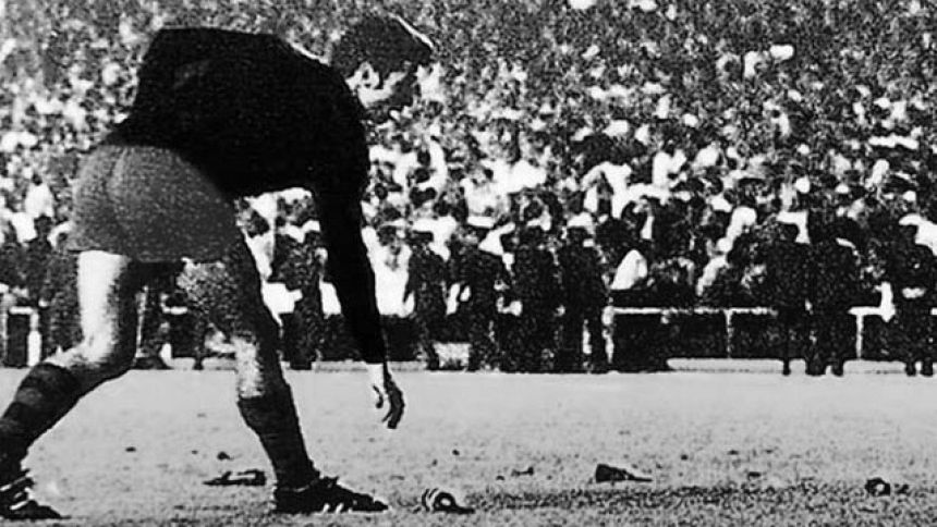 El Barça se hizo con la victoria en la final de las botellas (1968)