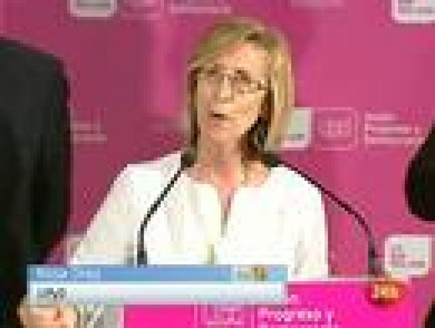 Rosa Díez celebra el resultado de UPyD en las autonómicas y municipales: "Habéis roto el muro del bipartidismo"