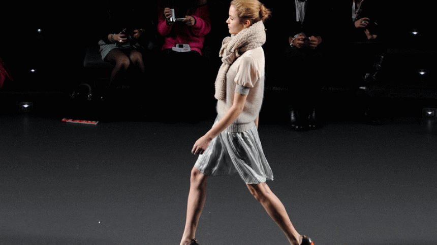 Desfile &iacute;ntegro de Sita Murt