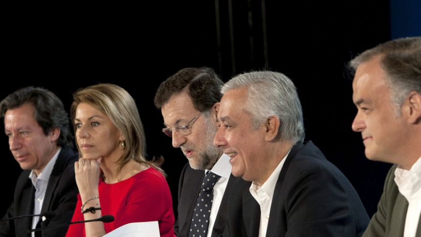 Cospedal asegura que el Gobierno es consciente del esfuerzo por las reformas