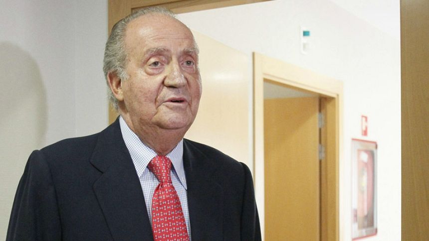 El rey pide disculpas por su viaje a &Aacute;frica: "Lo siento mucho, me he equivocado, no volver&aacute; a ocurrir"