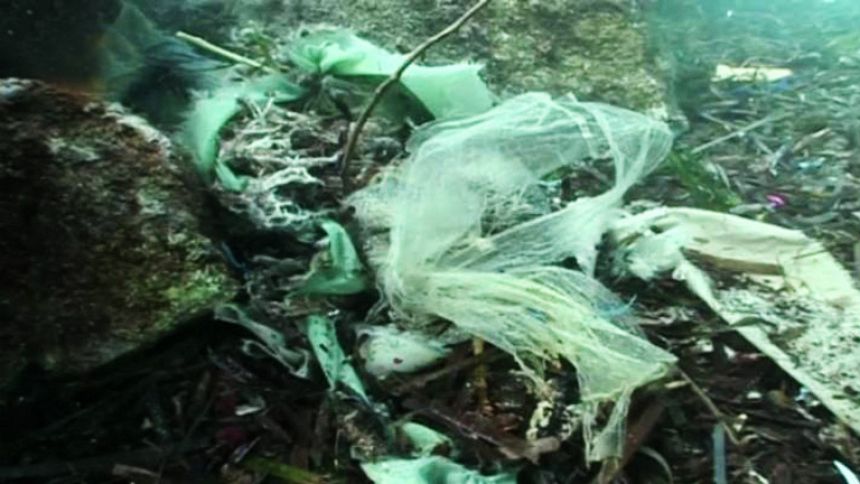 La Noche Tem&aacute;tica - Vertederos en el mar - Avance