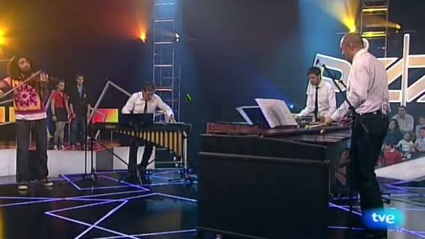 Neo percusi&oacute;n y ara malikian: "invierno porte&ntilde;o" de astor piazzola