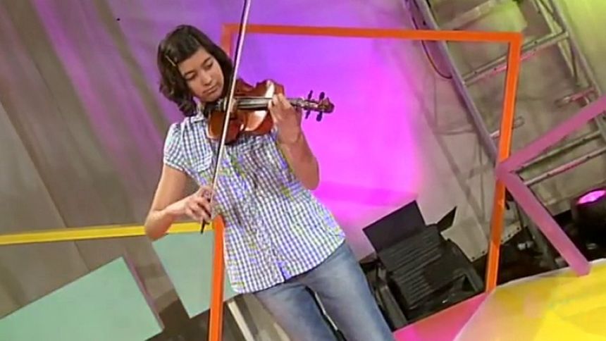 Toca que te toca: andrea cruz lezama (viol&iacute;n)