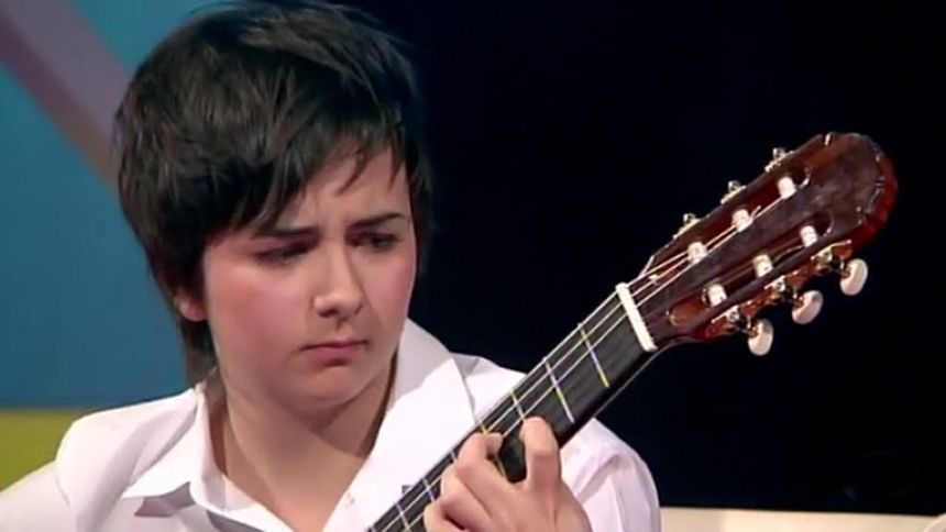 Toca que te toca: leire corpas (guitarra)