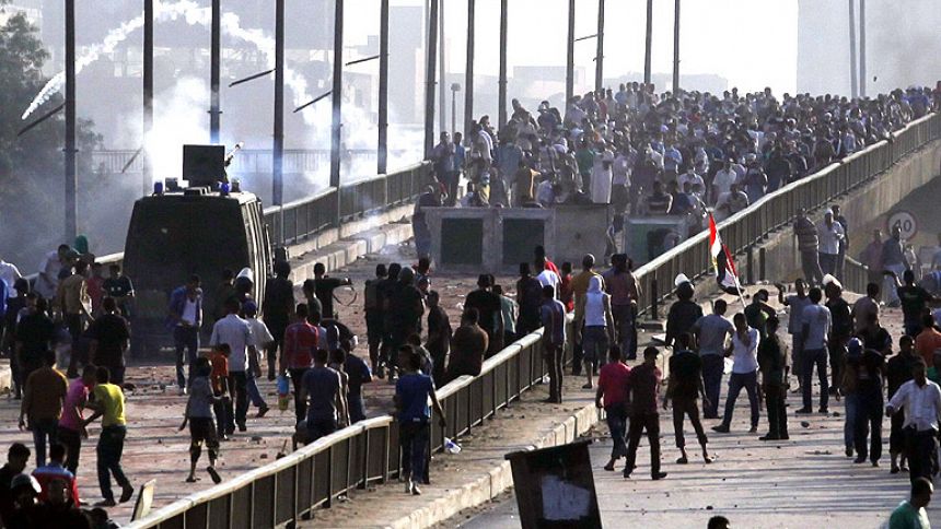 Decenas de muertos en El Cairo en el desalojo policial contra las acampadas islamistas