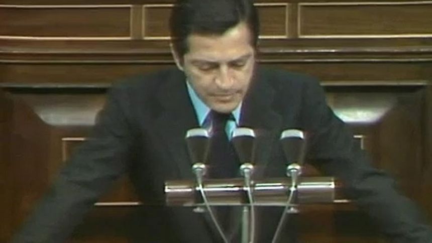 Adolfo Suárez, presidente del Gobierno (1976)