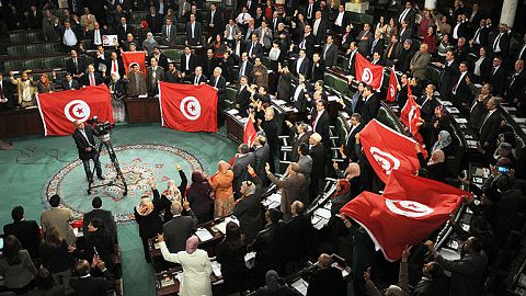 Túnez aprueba su nueva Constitución, la primera democrática desde 1956