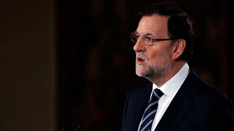 Rajoy anuncia que el rey Don Juan Carlos abdica
