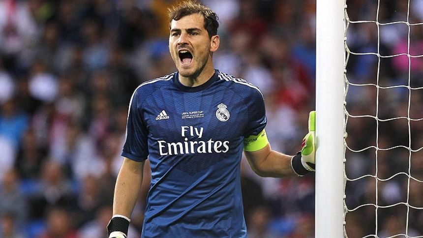 Casillas supera la primera prueba de fuego