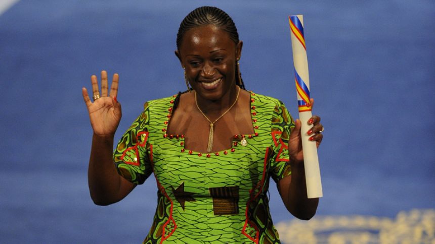 Caddy Adzuba a TVE: "El &eacute;bola es una enfermedad, no es igual a &Aacute;frica"