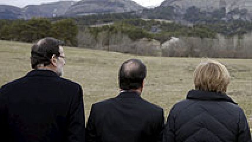 Rajoy, Hollande y Merkel trabajarán "juntos" para conocer las causas del accidente aéreo