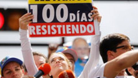 Nueva manifestación de la oposición cuando se cumplen cien días de protestas contra Maduro