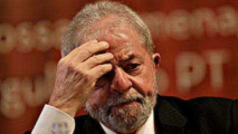 Lula, condenado a nueve años y medio de prisión por corrupción