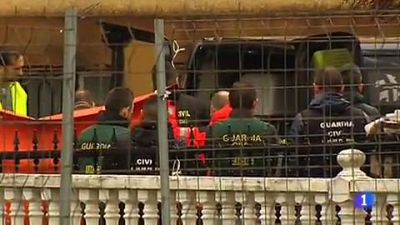El asesino confeso, a la Guardia Civil tras derrumbarse: "Vamos a por el cadáver de Diana" El asesino confeso, a la Guardia Civil tras derrumbarse: "Vamos a por el cadáver de Diana"