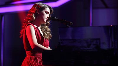 Operaci�n Triunfo - Amaia vuelve a hacer historia en OT tocando el piano con 'So�ar contigo'