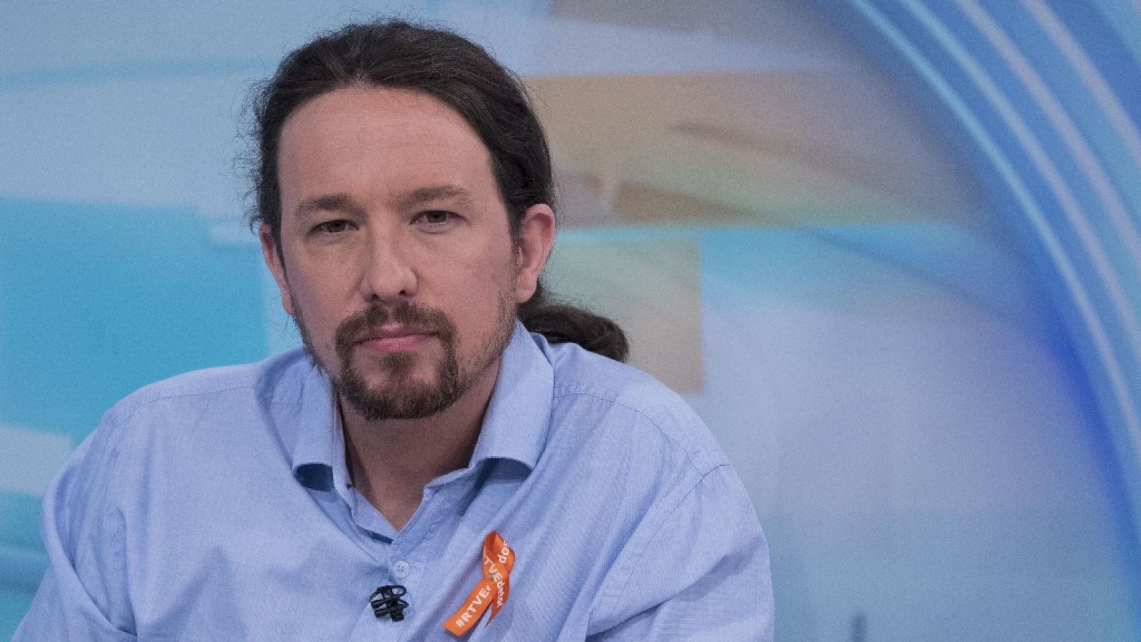 classify spanish politician pablo iglesias photo announcements