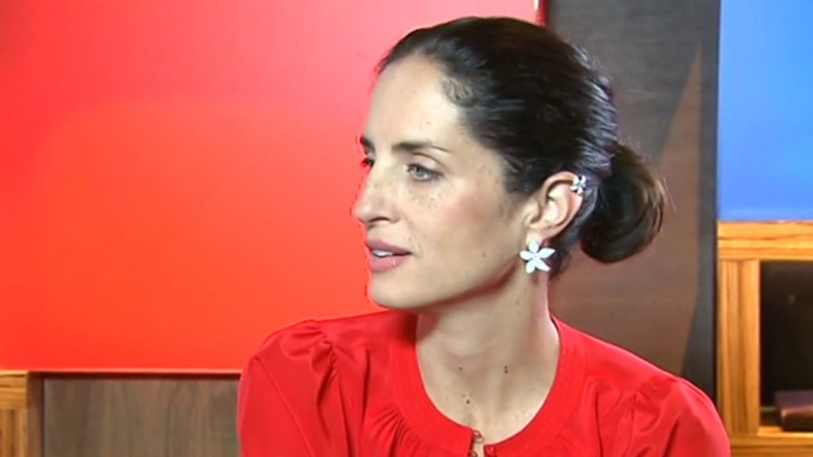 Flash Moda Monográficos El Viaje De Carolina Herrera De Báez Rtvees