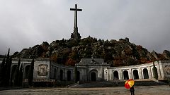 Las reacciones de los últimos visitantes a la tumba de Franco: "Esto es una profanación"