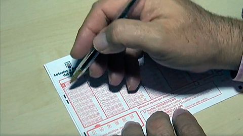 Detienen a una lotera en Ciudad Real por quedarse con un boleto de lotería premiado de un cliente
