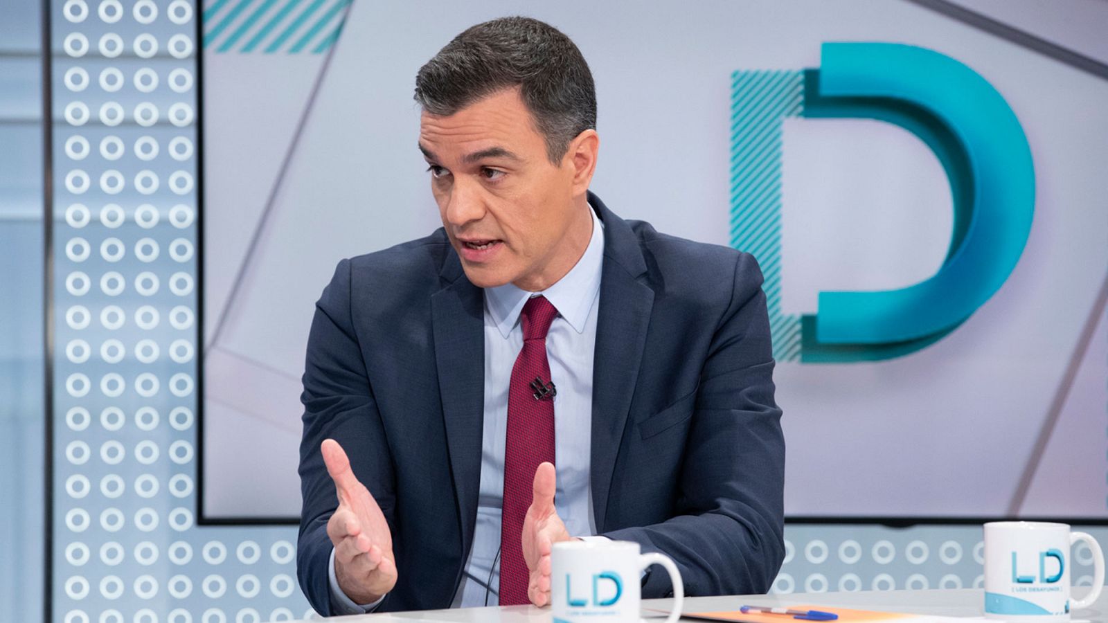El Gobierno estudiará impugnar ante el TC la propuesta aprobada por PP, Cs y Vox para ilegalizar partidos independentistas