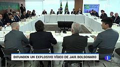 La difusión de un vídeo con insultos y amenzas compromete a Bolsonaro