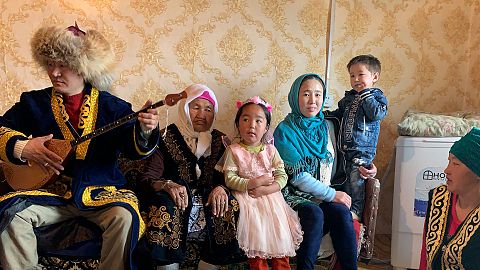 Las huellas de Gengis Khan: Concierto familiar en Mongolia