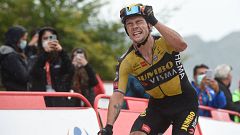 La Vuelta 2021 | Roglic gana en los Lagos de Covadonga 