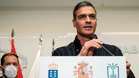 Sánchez anuncia que acelerará las ayudas a La Palma y un escudo social para autónomos