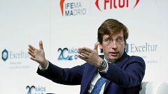 Almeida mantiene que la entrada de Djokovic a España depende de las medidas del Gobierno y censura su actitud