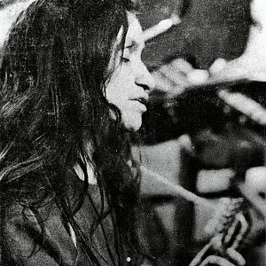 Mujeres malditas - Mujeres malditas - Violeta Parra: la chilena universal - Escuchar ahora