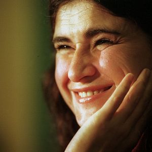 Un idioma sin fronteras - Un idioma sin fronteras - Lucía Etxebarria presenta 'El contenido del silencio' - 17/10/11 - Escuchar ahora