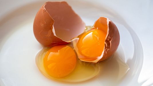 Esto es vida - Radio 5 - Esto es vida - El huevo - 06/10/12 - escuchar ahora