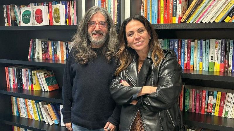 Libros de arena - Luis García Jambrina y 'El primer caso de Unamuno' - Escuchar ahora