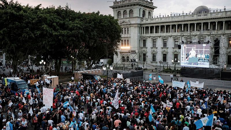 El boicot a la presidencia de Arévalo en Guatemala - Cinco continentes | Escuchar
