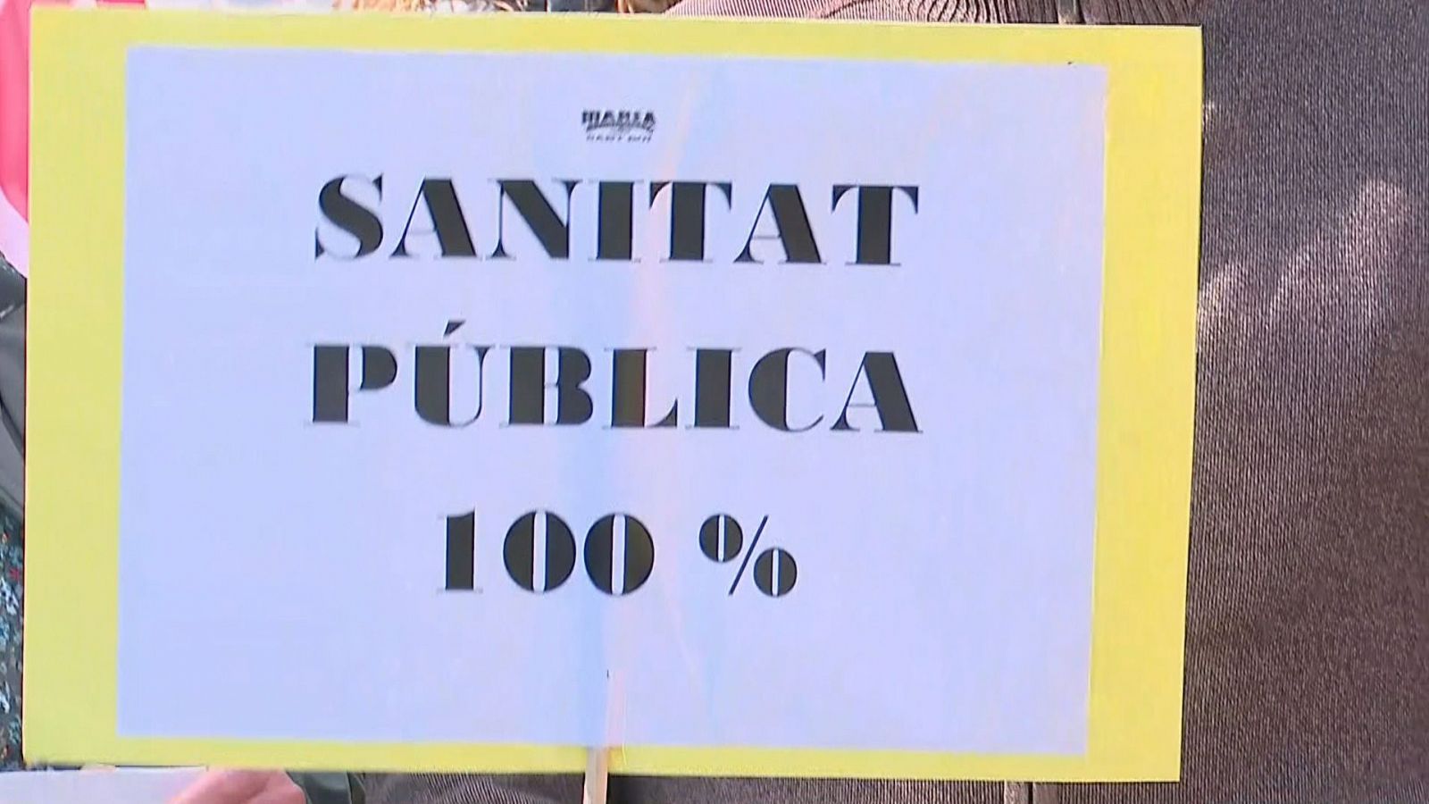 Els treballadors de sanitat es manifesten per reclamar millores en les condicions | INFORMA: Ferran Cuixart