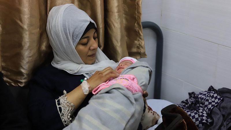 Crónica internacional - MSF denuncia la situación de embarazadas y bebés prematuros en Gaza - Escuchar ahora