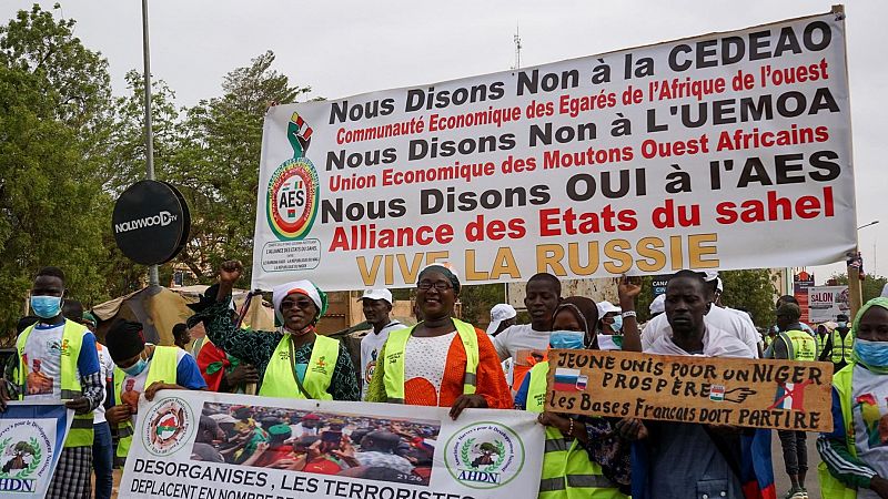 Reportajes 5 continentes - El hambre crece en Níger tras el golpe - Escuchar ahora