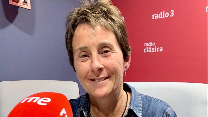 Metr�poli - Cristina Canet i Bieito Romero - Escoltar ara