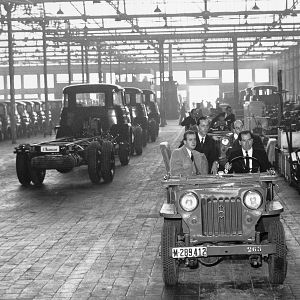 Memoria de delfín - Memoria de delfín - Eduardo Barreiros 1ª Hora: el Henry Ford español - escuchar ahora